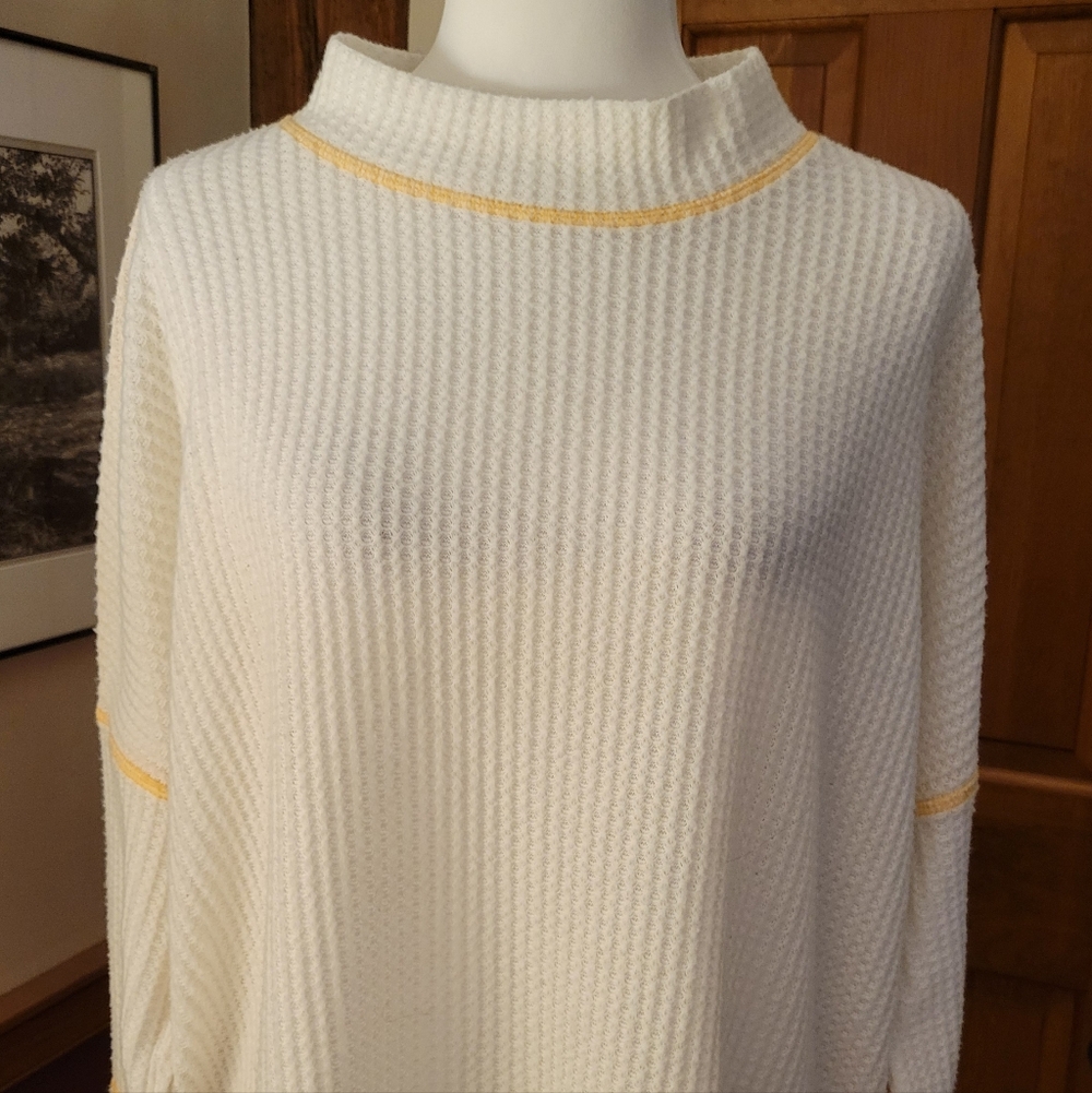 WHITE BIRCH SOFT WAFFLE KNIT TUNIC